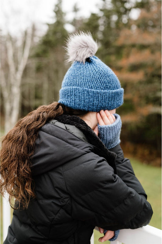 Ladies/Teens Winter Hat