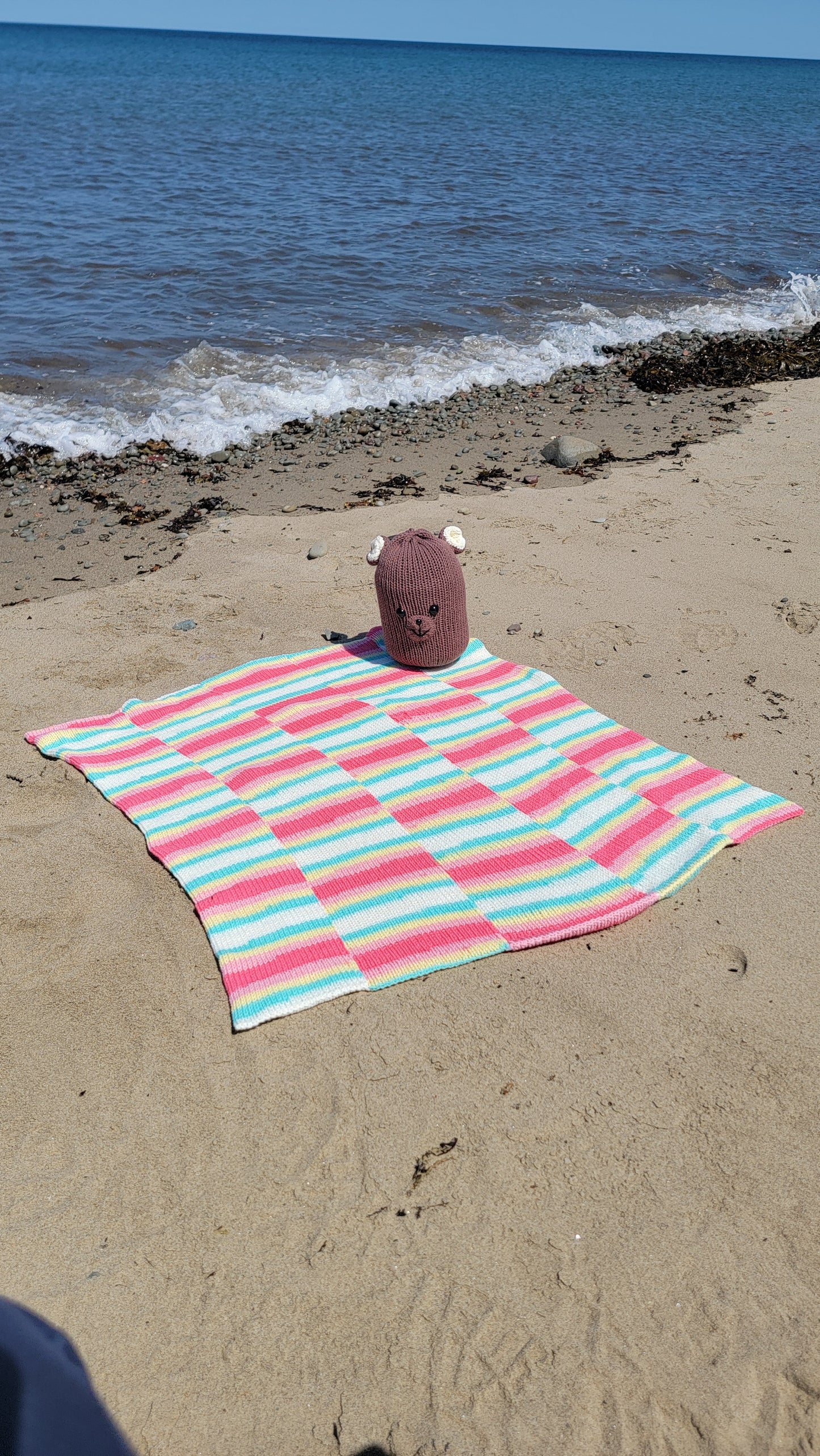 Coral Coast Beach Blanket Pattern