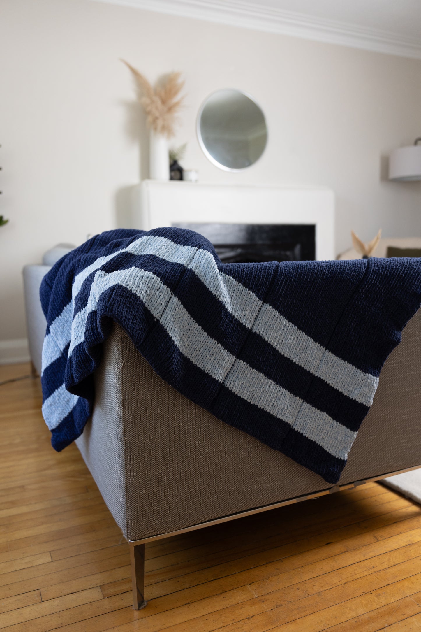 Blue Chic Chenille Blanket Pattern