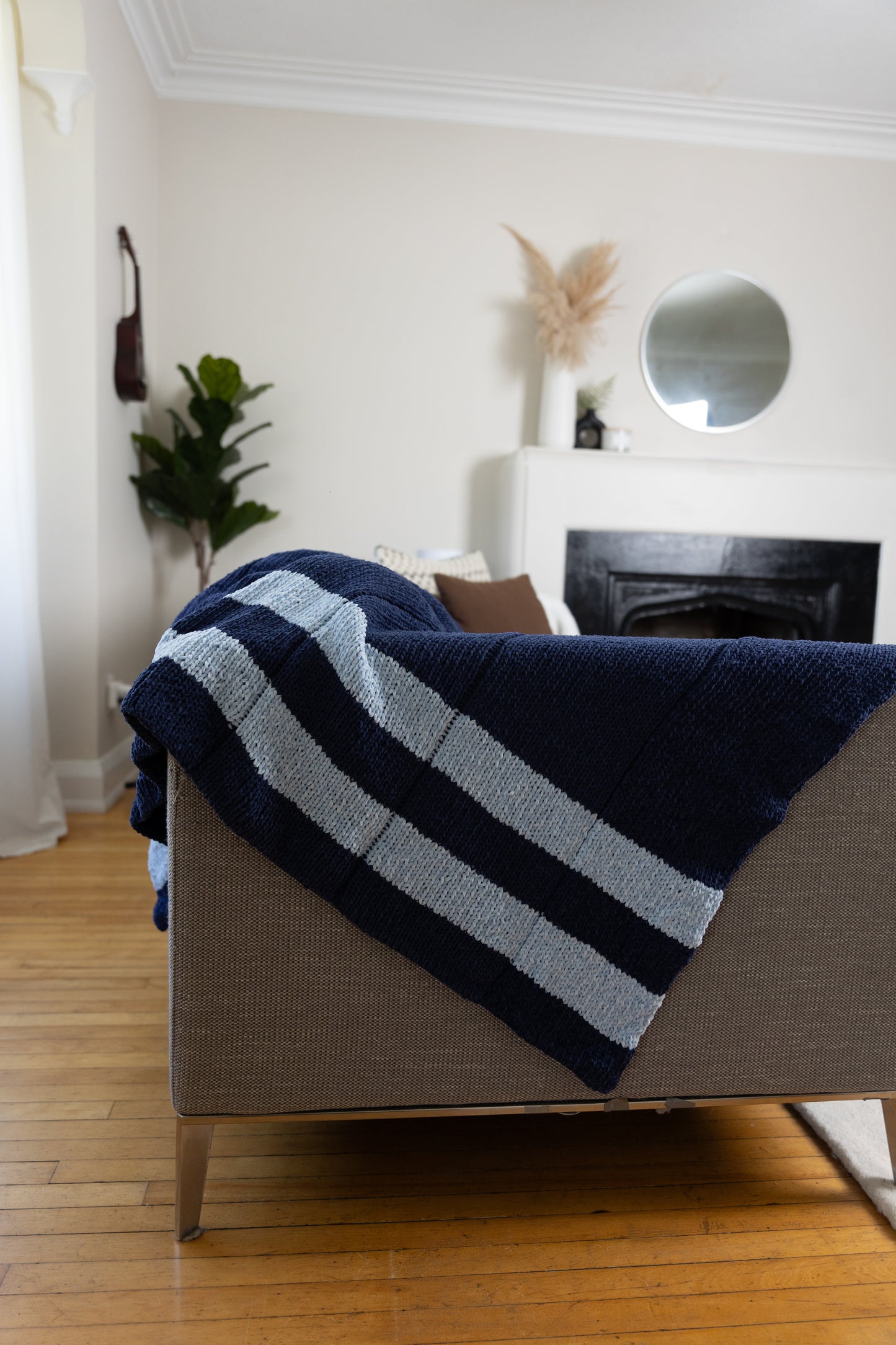 Blue Chic Chenille Blanket Pattern