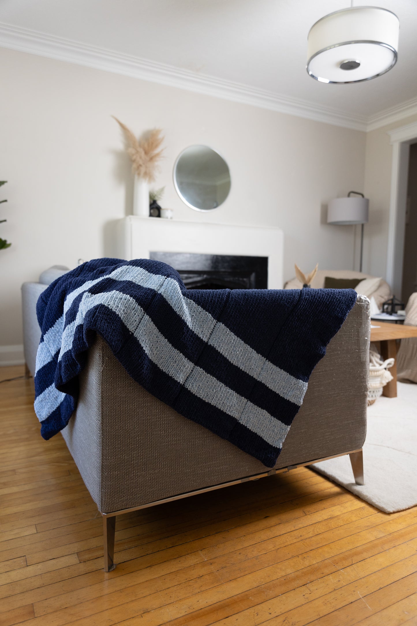 Blue Chic Chenille Blanket Pattern