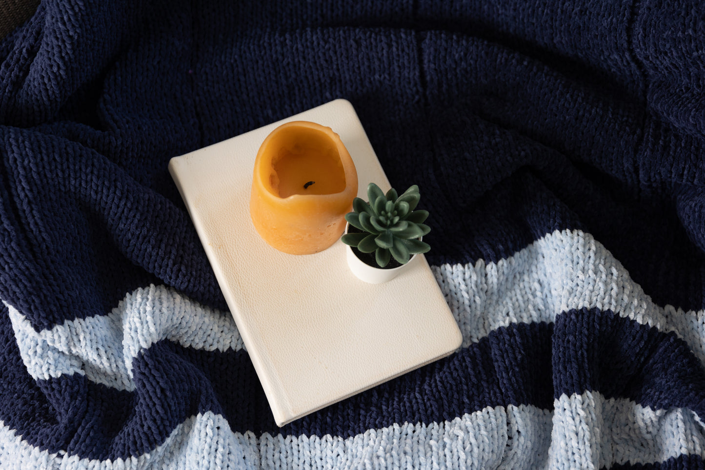 Blue Chic Chenille Blanket Pattern