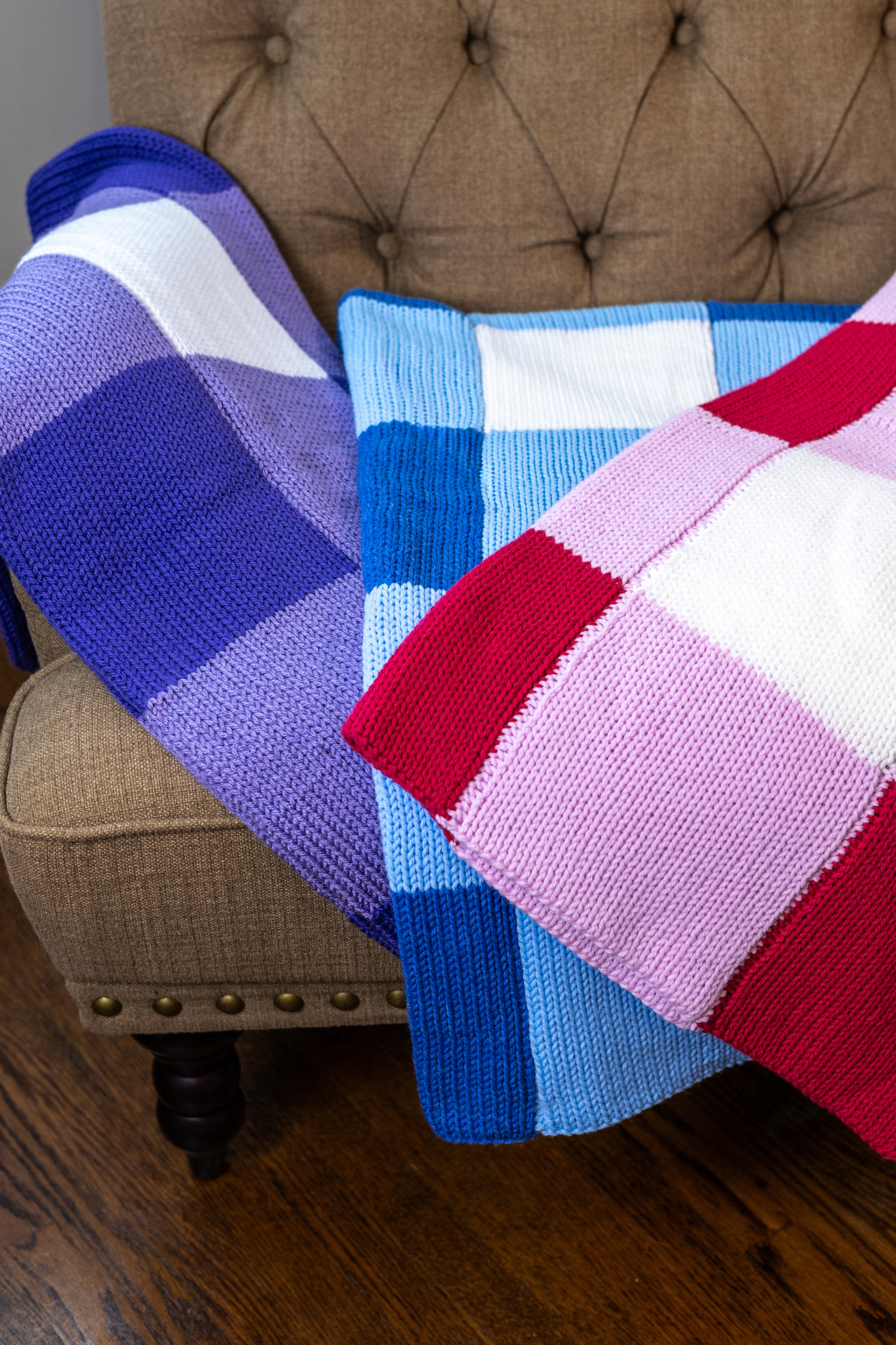 Contemporary Checks: The Updated Gingham Blanket Pattern